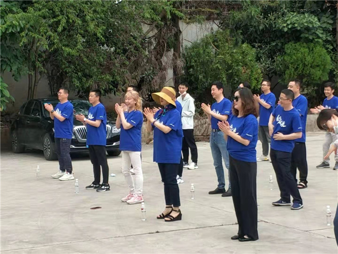 大理非遺扎染鮮花餅花漾時光體驗團建之旅